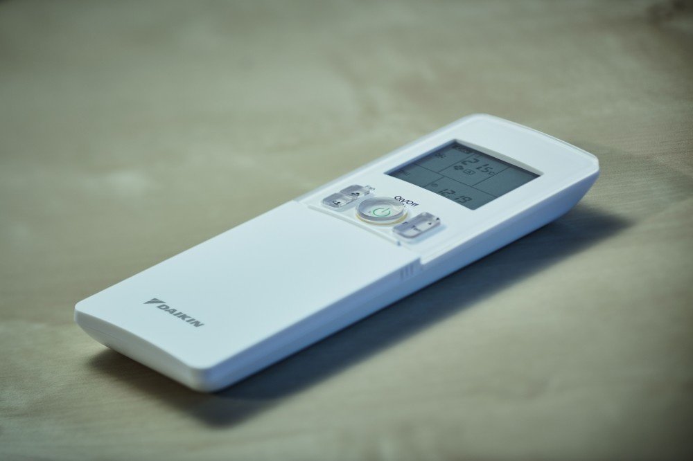 Obrázok 4 - Klimatizácia DAIKIN STYLISH R32 CTXA35CS - Strieborný Variant