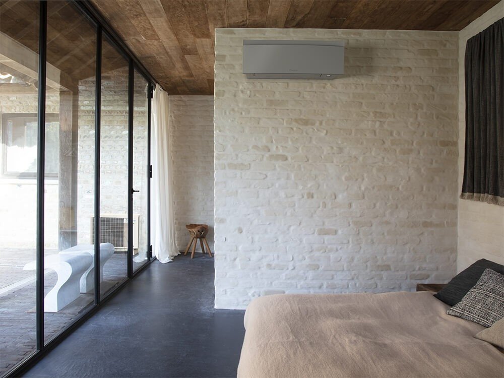 Obrázok 3 - Klimatizácia DAIKIN EMURA 3 R32 FTXJ35AS