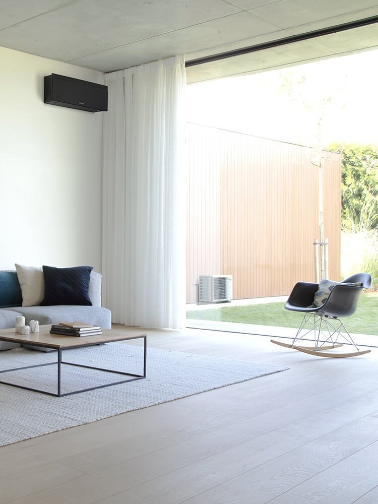 Obrázok 5 - Klimatizácia DAIKIN EMURA 3 R32 FTXJ20AB